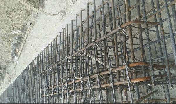 武磊西甲首秀，房屋剪力墻加固中植筋加固成中流砥柱